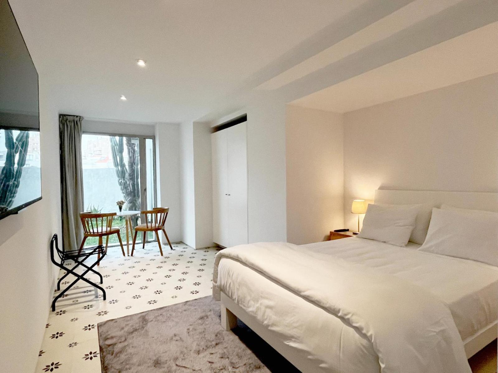 Signature Guesthouse Porto Bilik gambar