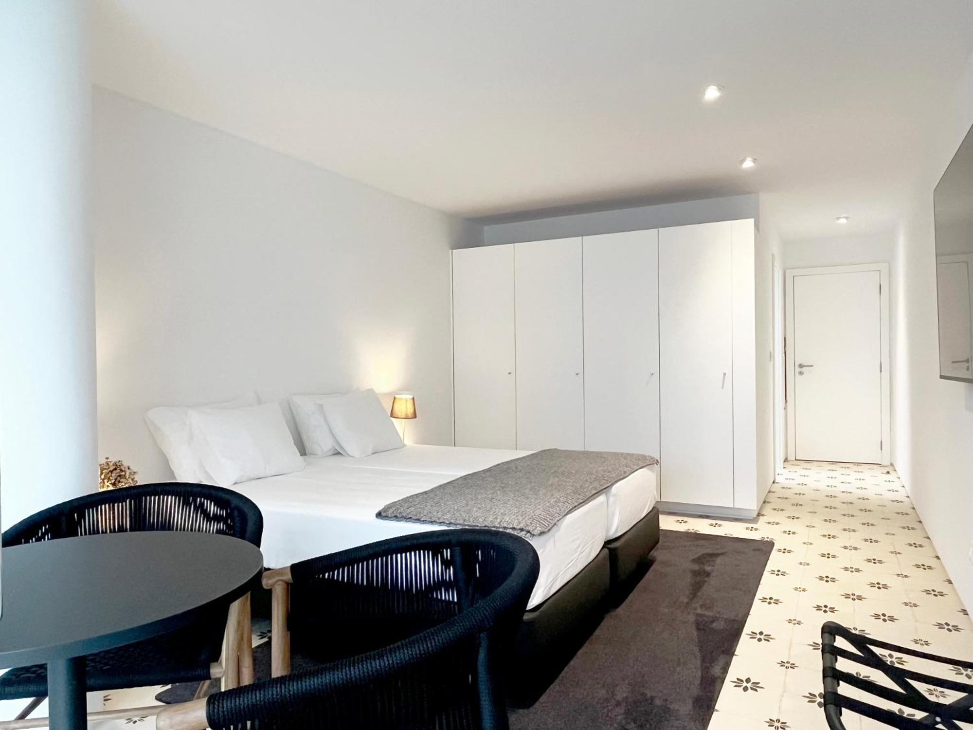 Signature Guesthouse Porto Bilik gambar